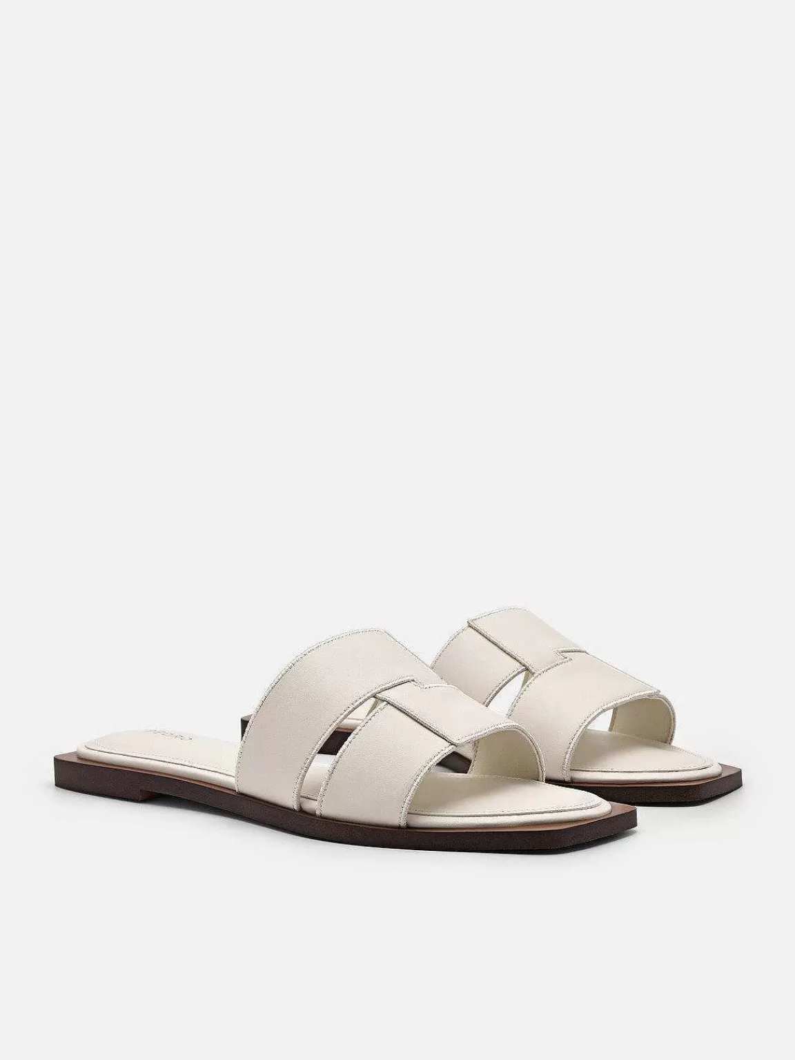 PEDRO Sandals<Iza Flat Sandals