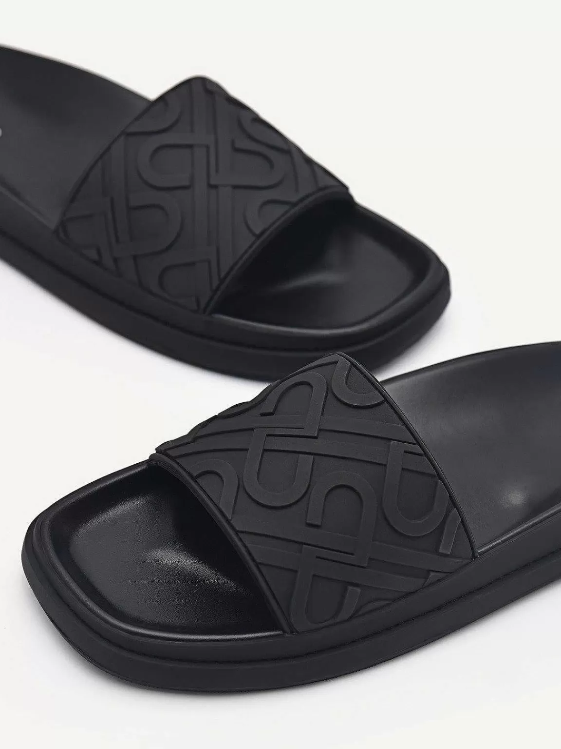 PEDRO Sandals< Icon Embossed Slide Sandals