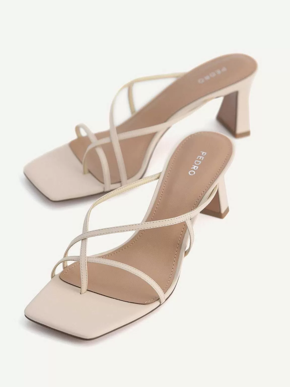 PEDRO Medium Heels<Strappy Toe Loop Heel Sandals